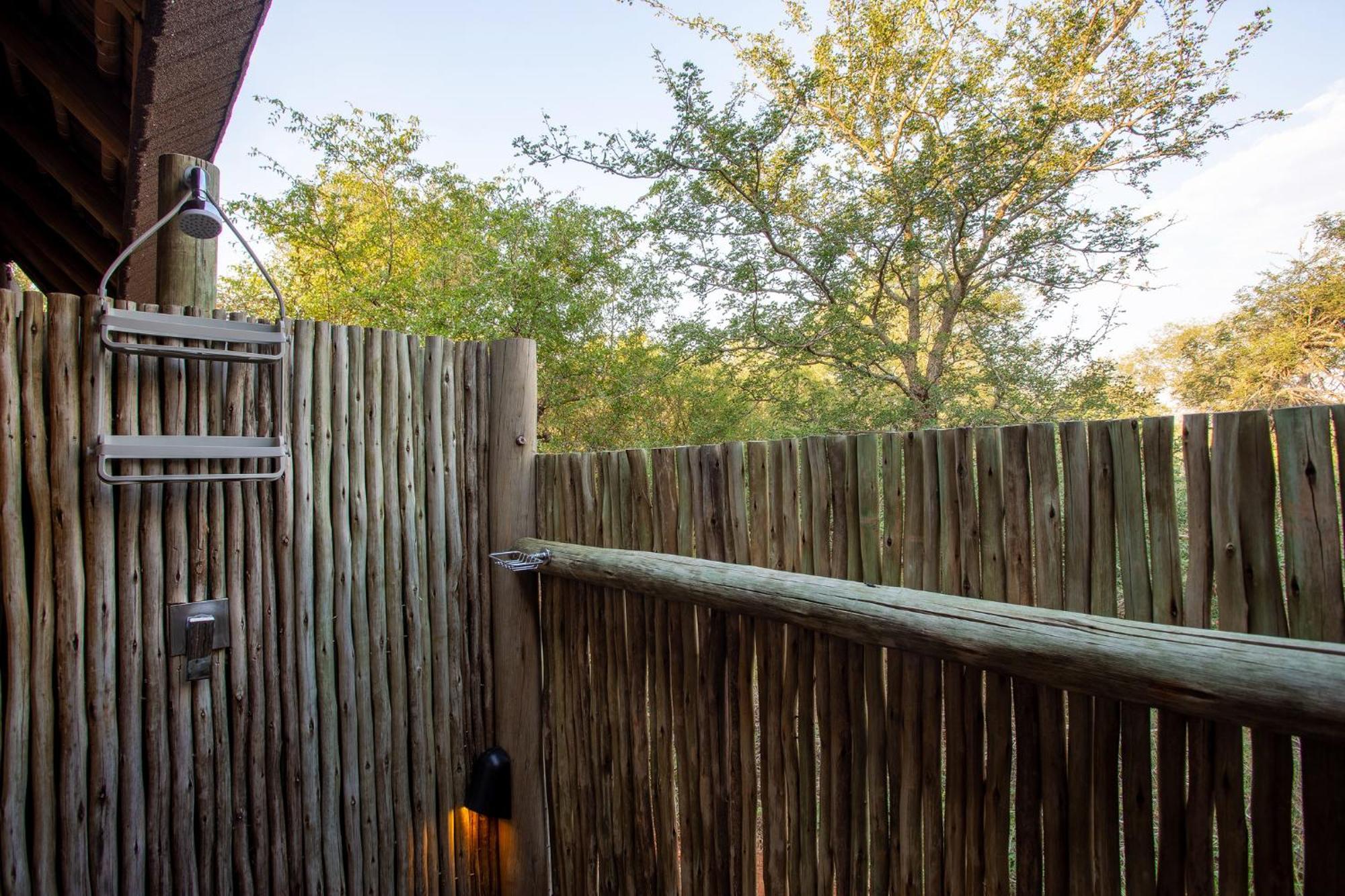 Moya Safari Villa フッドスプルイト エクステリア 写真